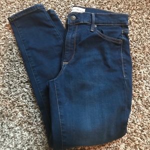 GAP True Skinny Jeans